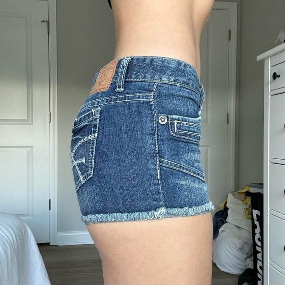 Vintage micro low waist jean shorts - Picture 2 of 5